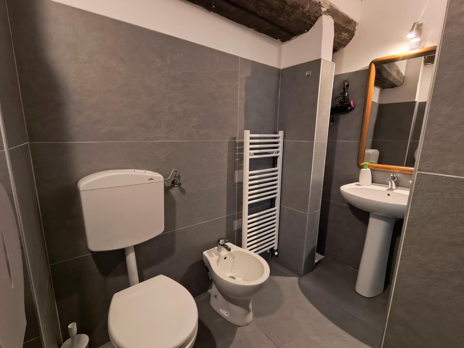 Hostel Il Nosadillo - Bologna — Photos 3